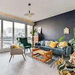 Design And Modern Apartment In Belleville
